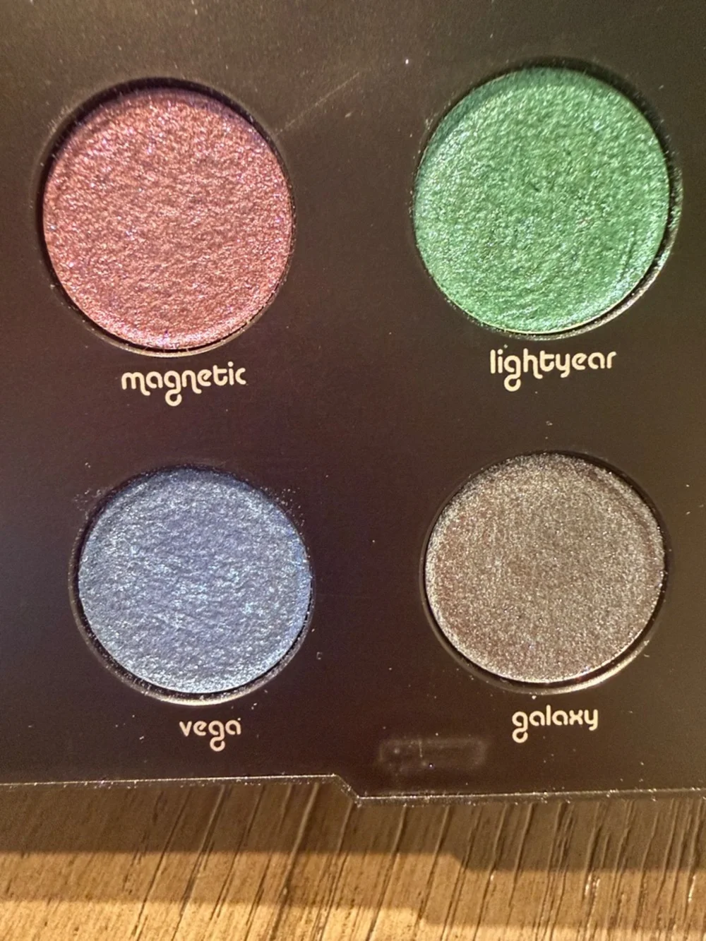 Urban Decay Moondust Shimmery Gunmetal Palette - Picture 6 of 7